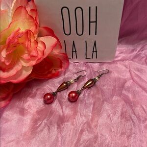 Vintage Silver-Tone Drop Earrings with Pearls with Pink Beads